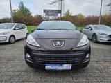 Peugeot 207 CC 1.6 16V 120 Allure - Peugeot 207 Allure mit Benzin-Antrieb