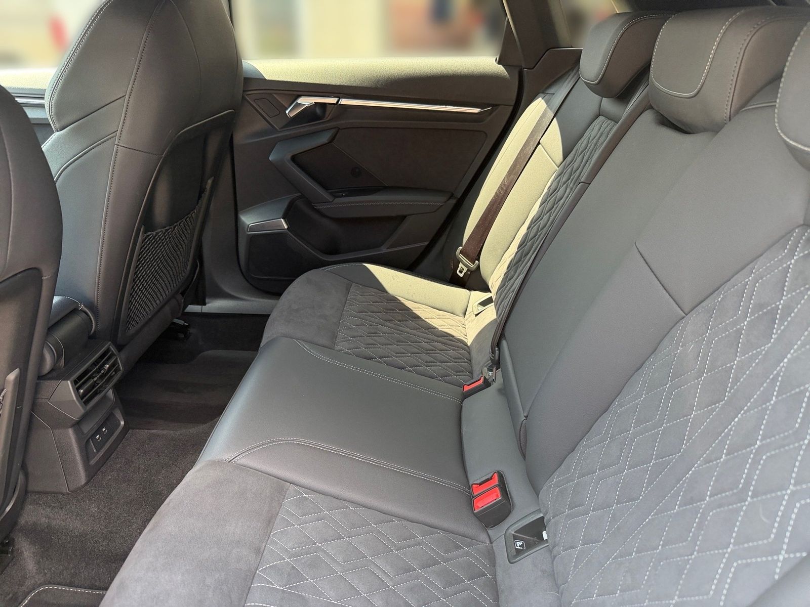 Audi S3 Sportback quattro B&O BLACKSTYLE KAMERA MATR foto 9