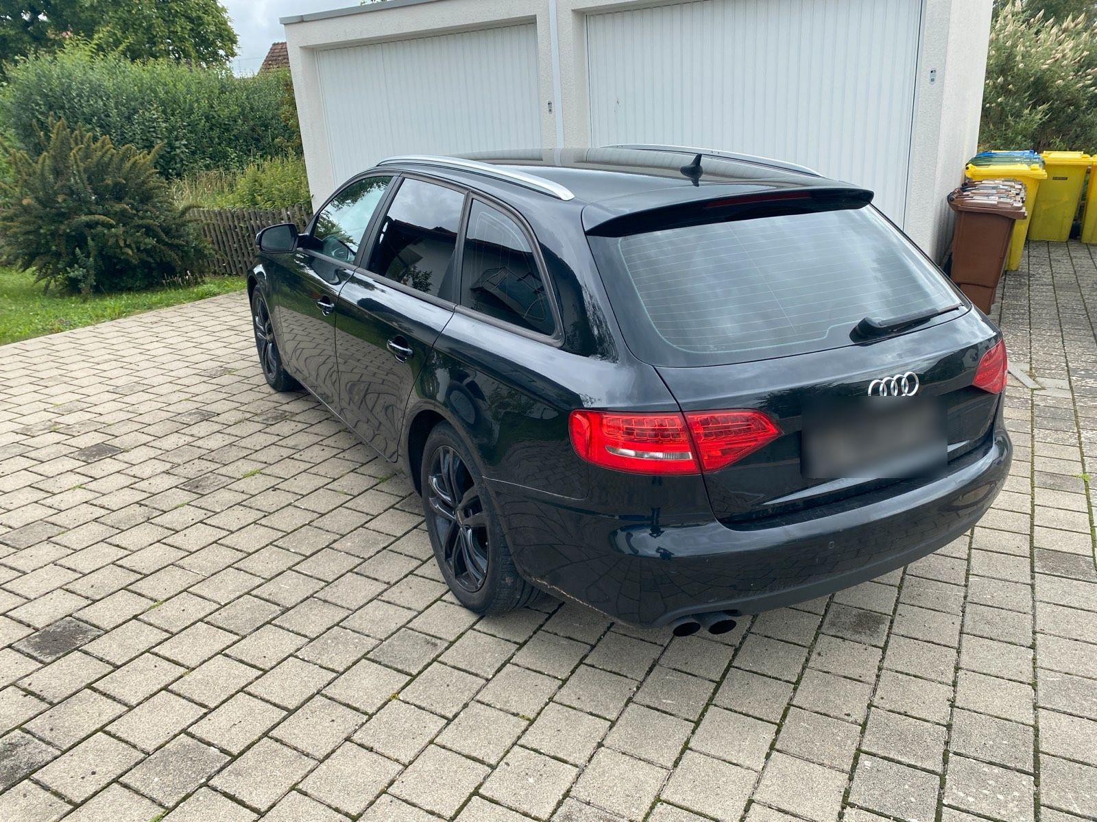 Audi A4 2009 — photo 5