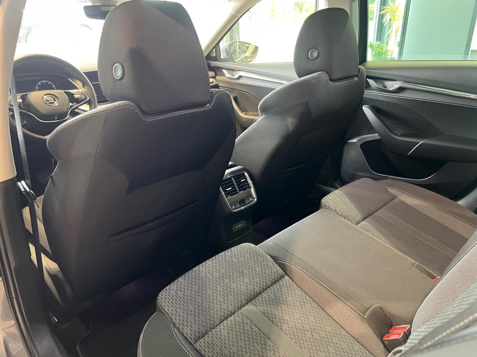 Skoda Octavia Combi*MEMORY*TOTWINKEL*LenkradHZ, миниатюра 14