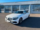 Mercedes-Benz E 200 (W213) | Benzin | Automatik  - Mercedes-Benz 200: 200e