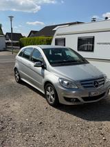 Mercedes-Benz B 160 BlueEFFICIENCY Tüv Neu - Mercedes-Benz B 160 aus 2010