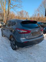 Nissan Qashqai *TÜV NEU*AUTOMATIK*ALLWETTEREIFEN* - Nissan Qashqai: Allradantrieb