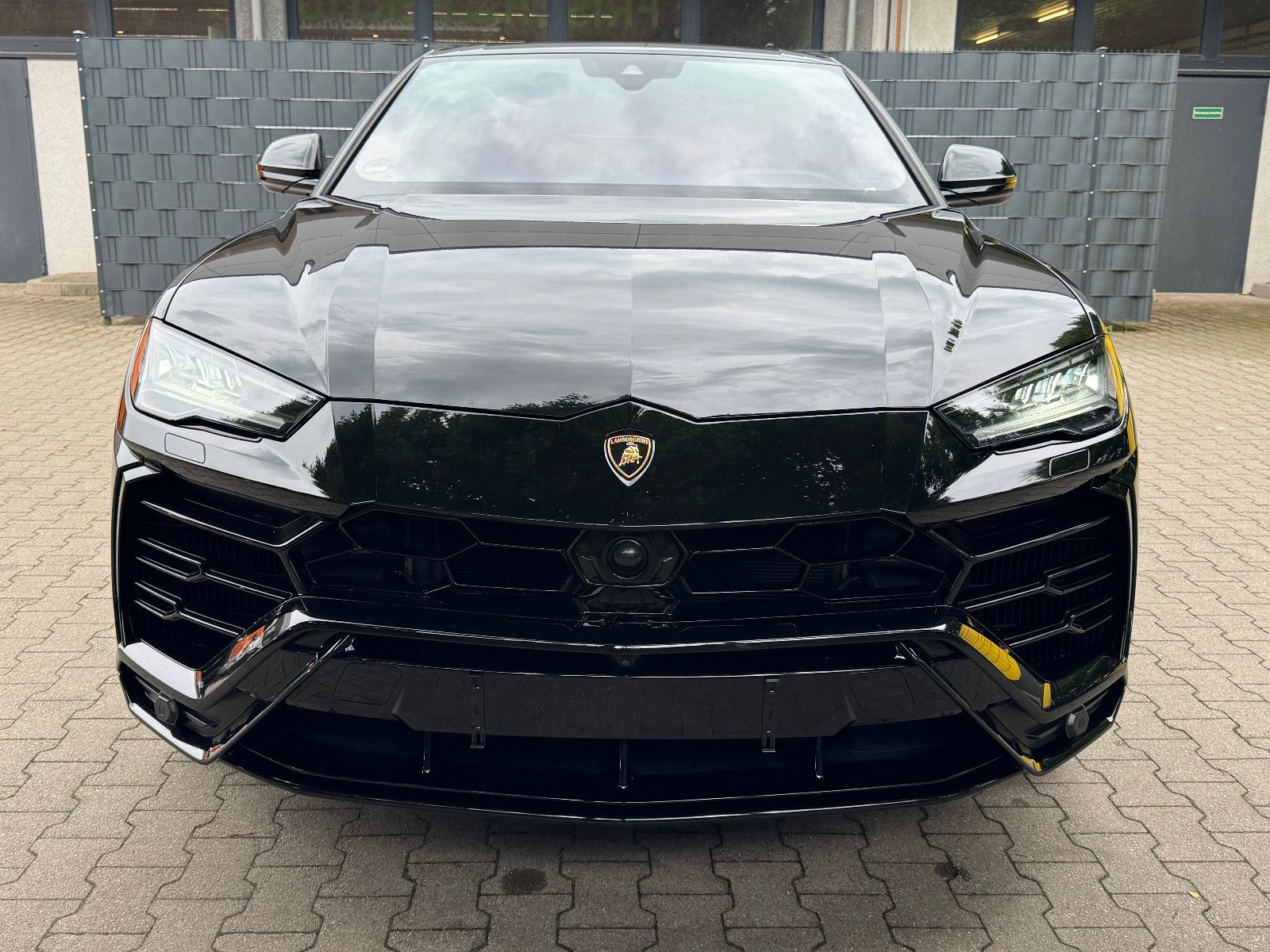Lamborghini Urus foto 3