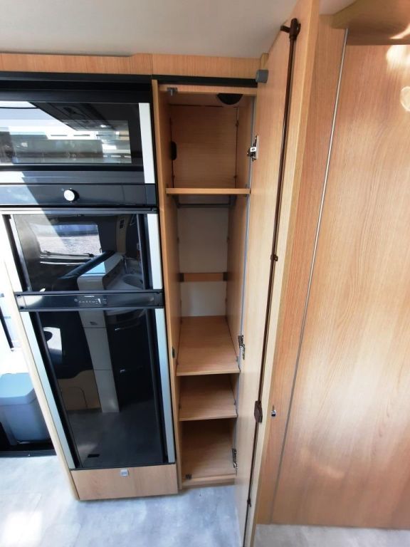 Fahrzeugabbildung HYMER / ERIBA / HYMERCAR B-Klasse ML T 780 BlackLine Verfüg./Sparen Sie 7