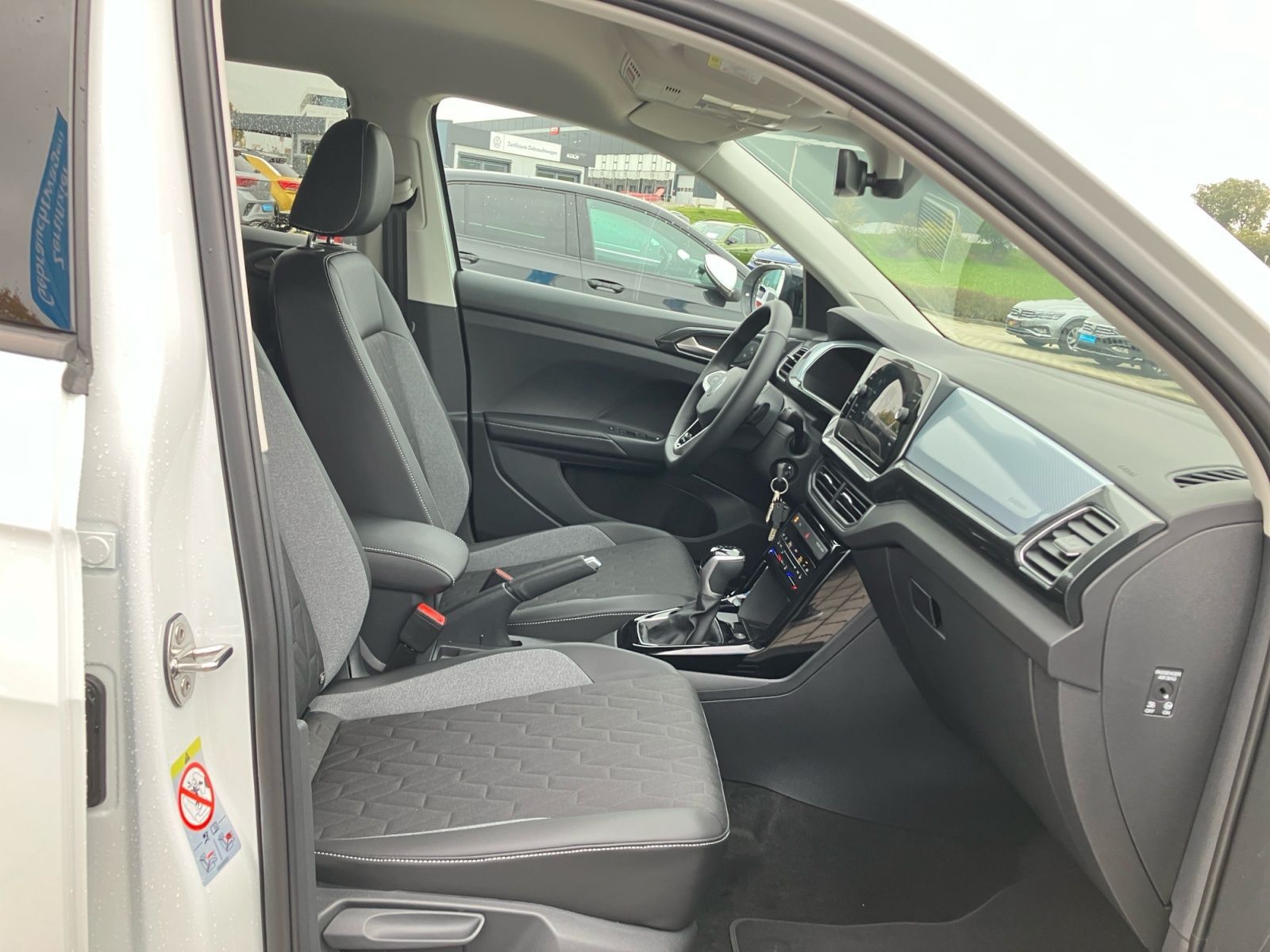 Volkswagen T-Cross - Bild 13