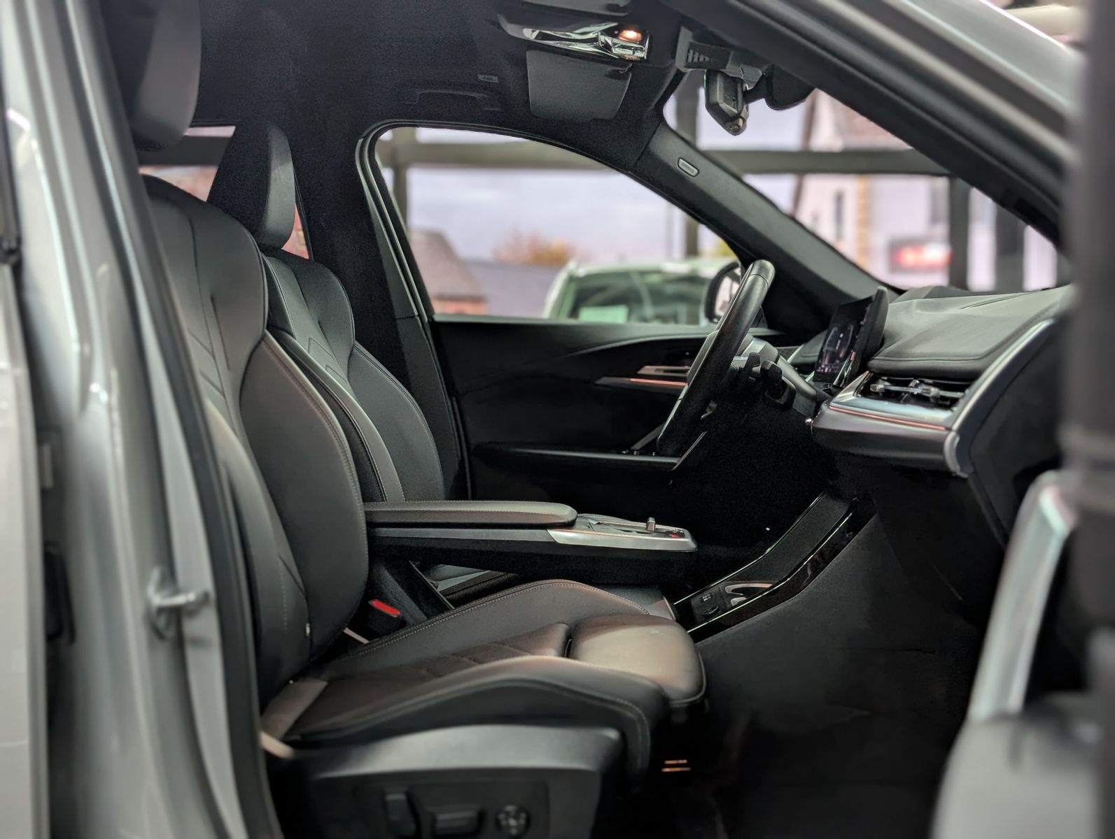 Fahrzeugabbildung BMW X1 23 i xDrive M Sport H&K PANO LEDER AHK Ad-LED