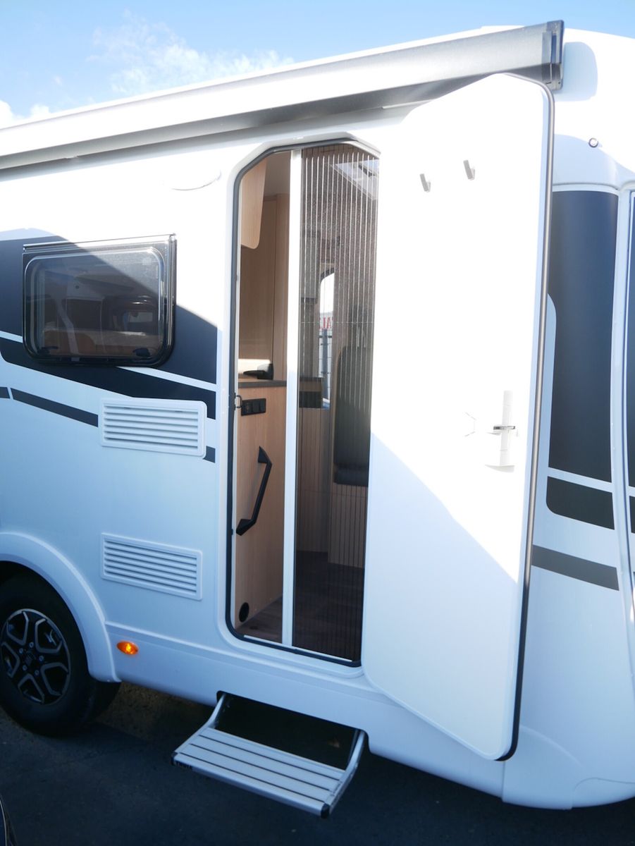 Fahrzeugabbildung Sunlight Adventure V 60 Autom.Faltverdunkelung