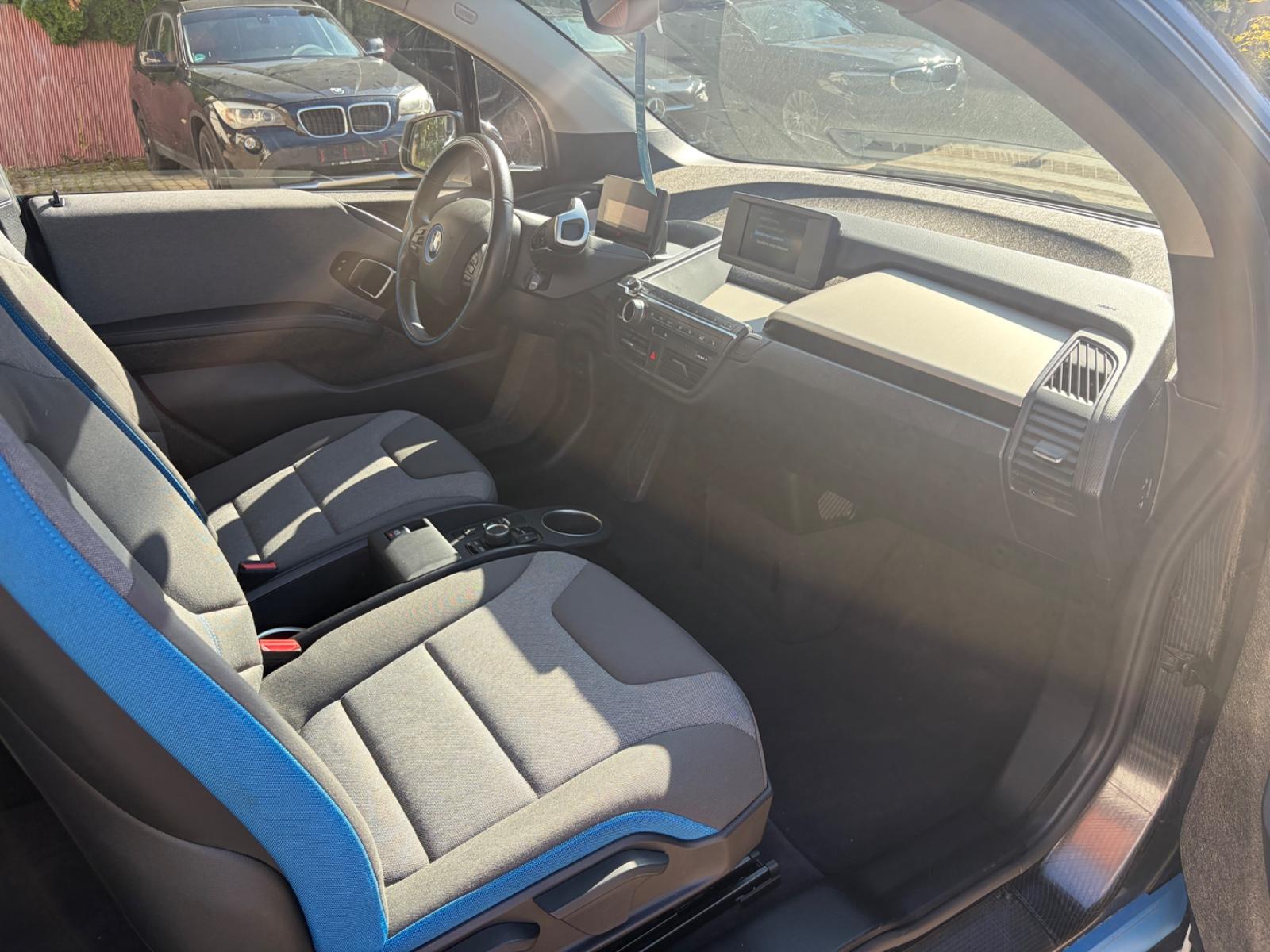 BMW i3*LED*Kamera*ParkAssistent*Multifunktionslenk.*