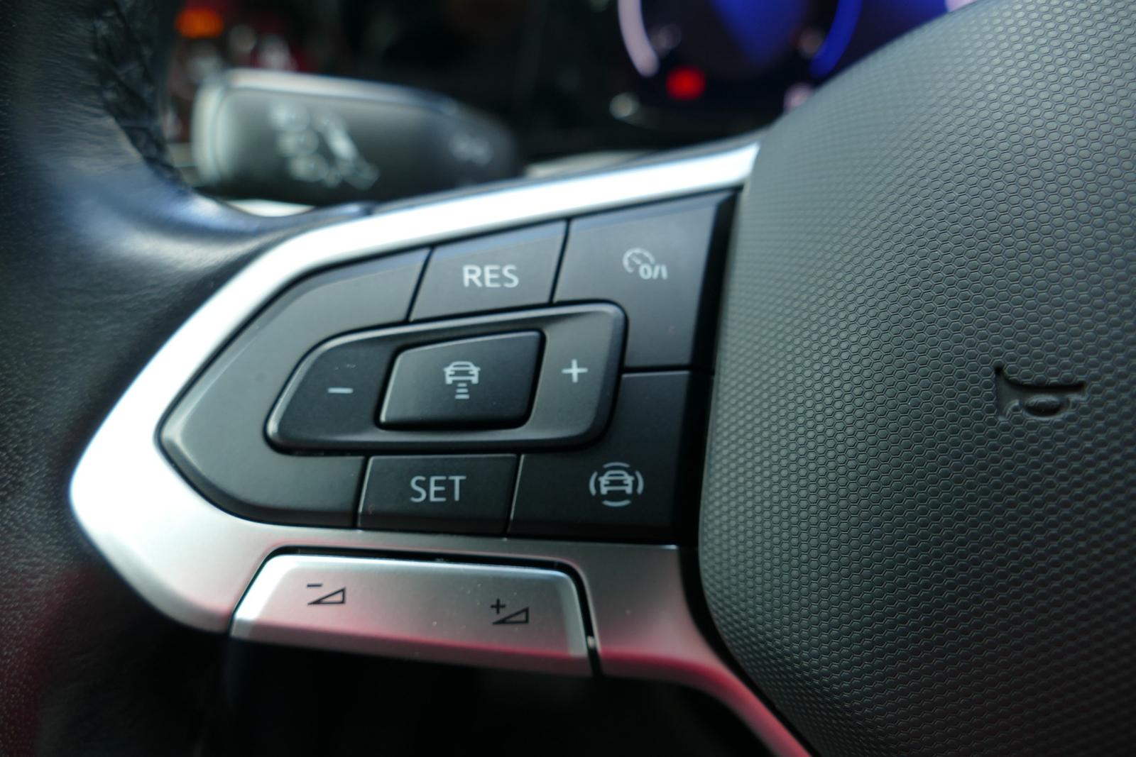 Volkswagen Golf VIII Variant 2.0 TDI LED ACC Android Apple, миниатюра 9
