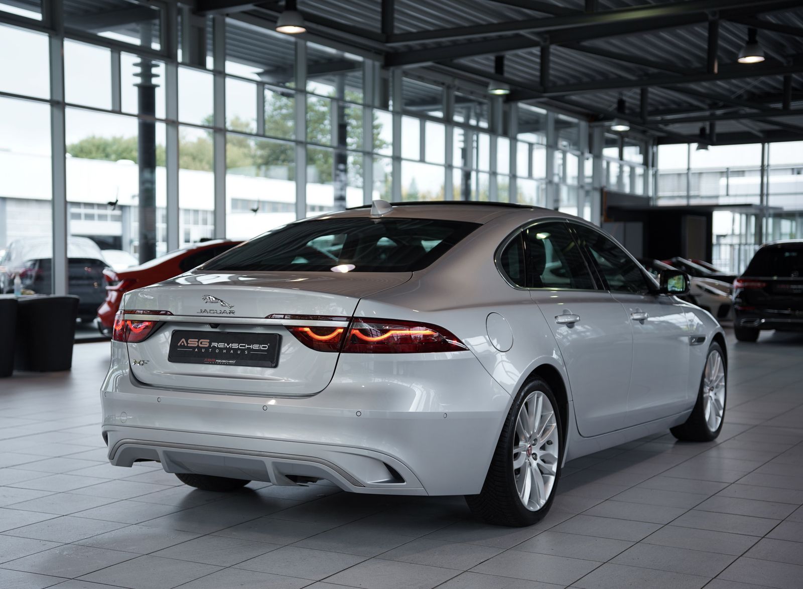 Jaguar Xf