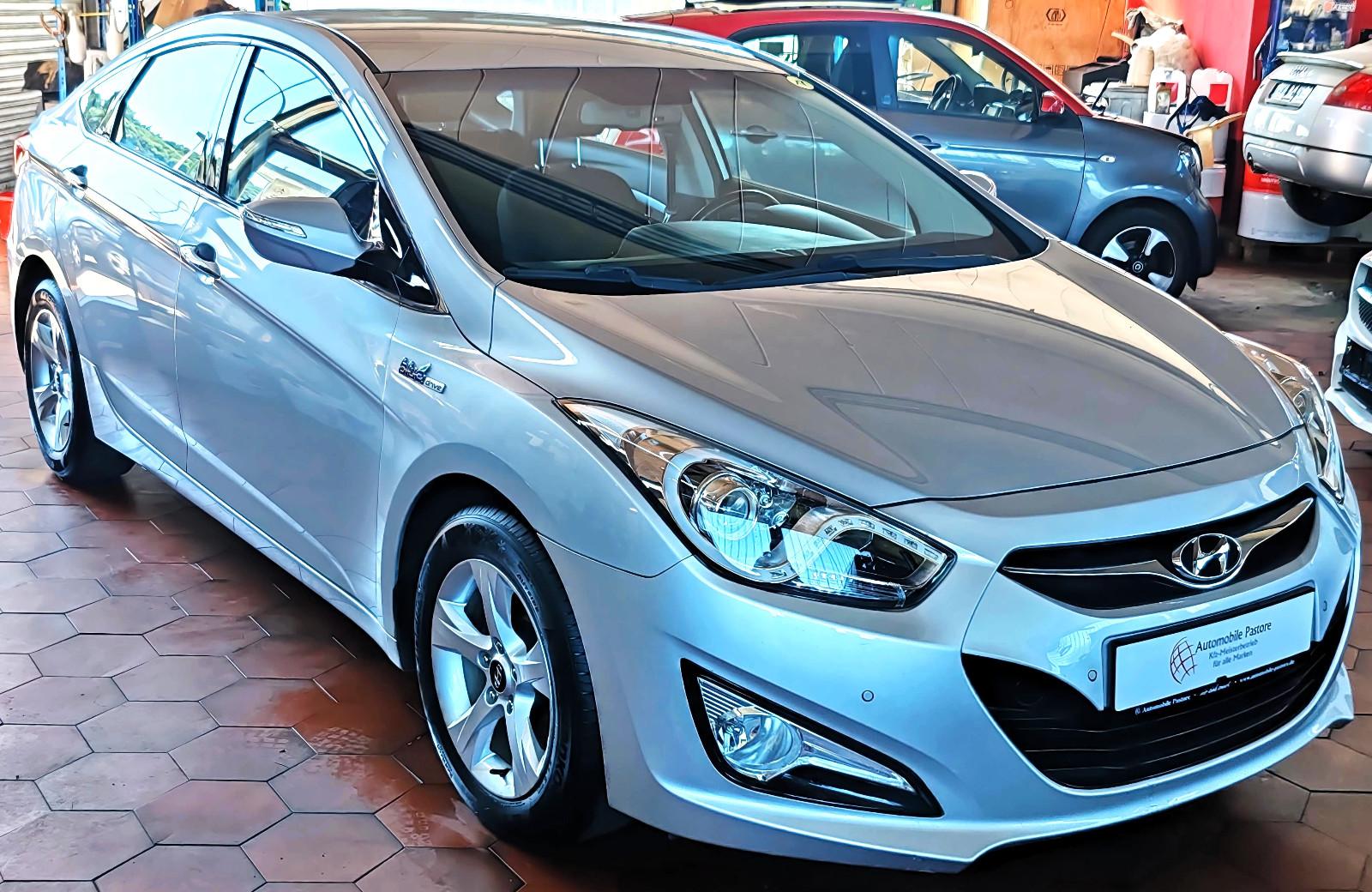 Hyundai i40 1,7 crdi Style~1.Hand~Alufelgen~Kupplung neu