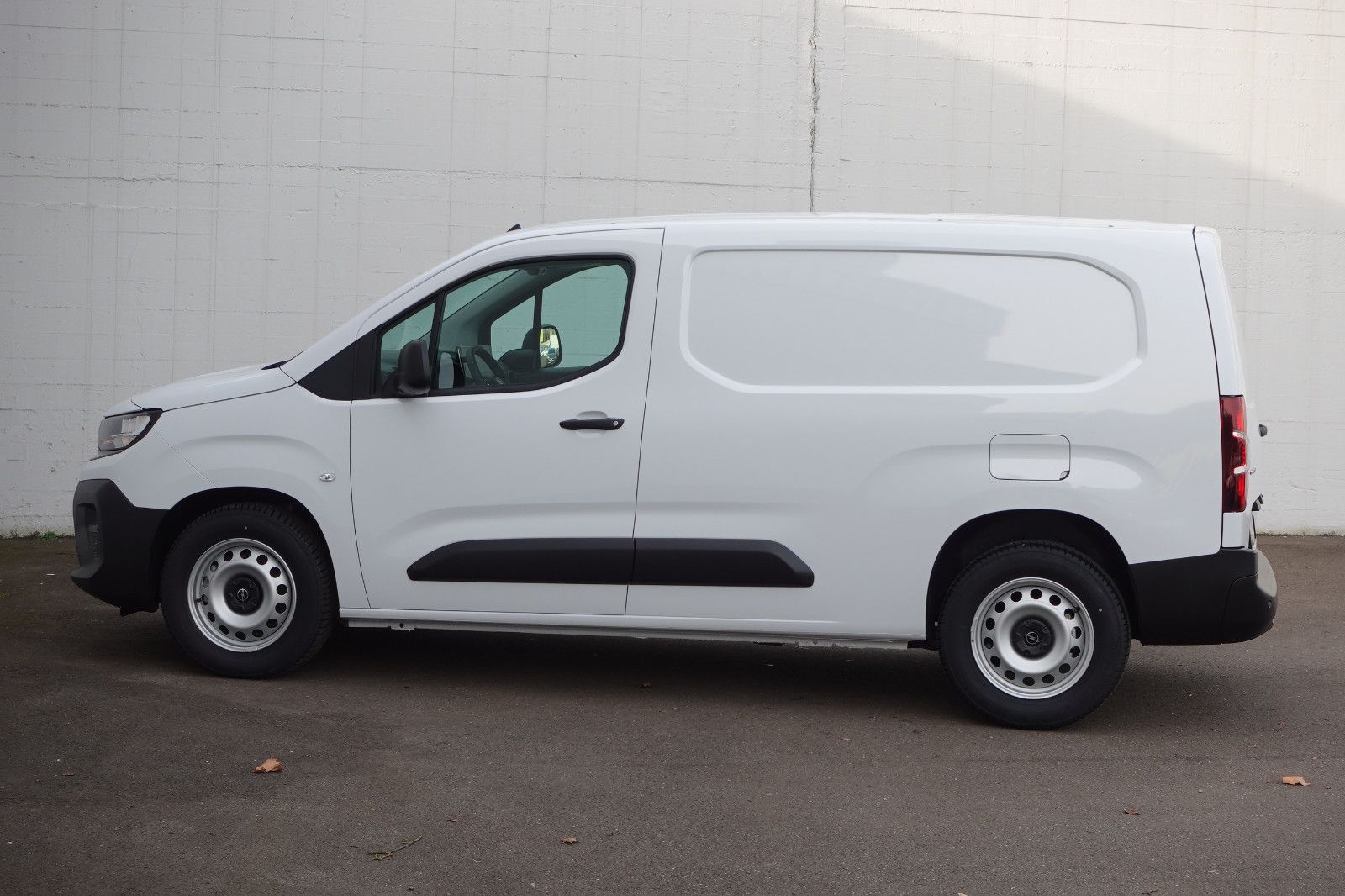 Fahrzeugabbildung Opel Combo Cargo XL erhöhte Nutzlast - Allwetter