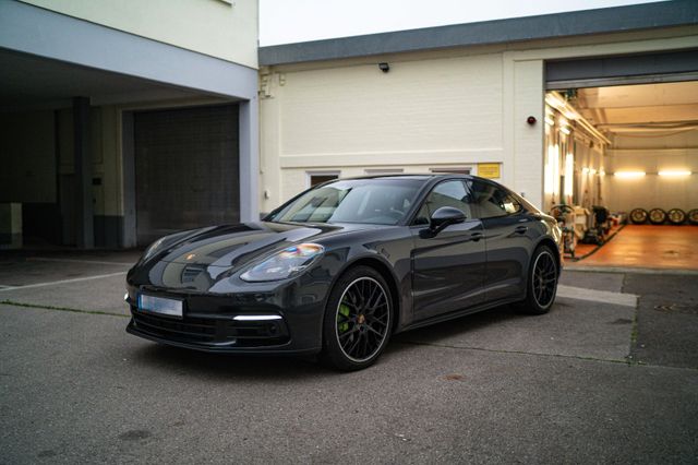 Porsche Panamera 4S voll Ausstattung*Scheckheft*TopZusta