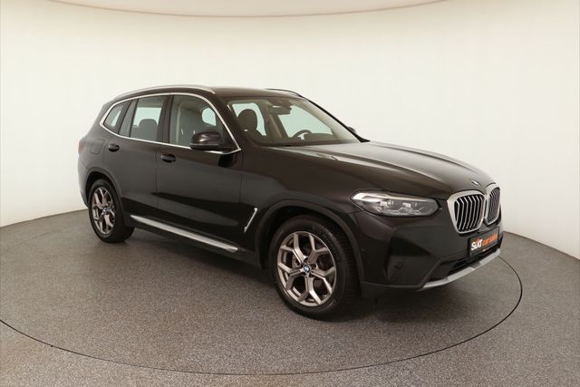 BMW X3 xDrive 20i ACC|PANO|LEDer|ParkAss+Kamera|SHZG