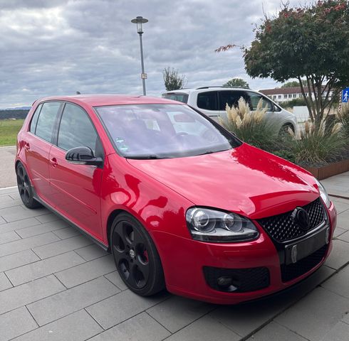 Volkswagen Golf 2.0 T-FSI GTI 