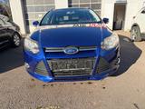 Ford Focus 1,6 SYNC Edition Turnier * 1.Hand* - Ford Focus mit Diesel-Antrieb: 1.6