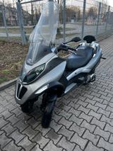 Piaggio MP3 - PIAGGIO MOTORRAD
