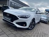 Hyundai i30cwDCT*ABSTANDSTEMPOMAT*NAVI*LED*PDC vo&hi&Shz - Hyundai i30: Cw