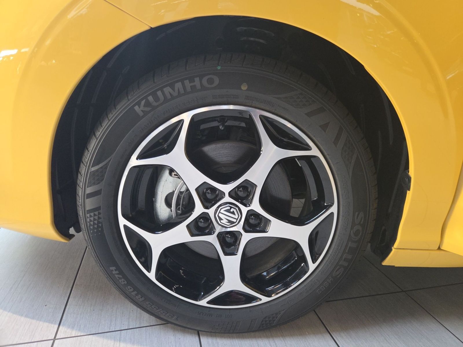 Fahrzeugabbildung MG MG3 Comfort 116 PS Schalter *NAVI*KLIMA*DAB