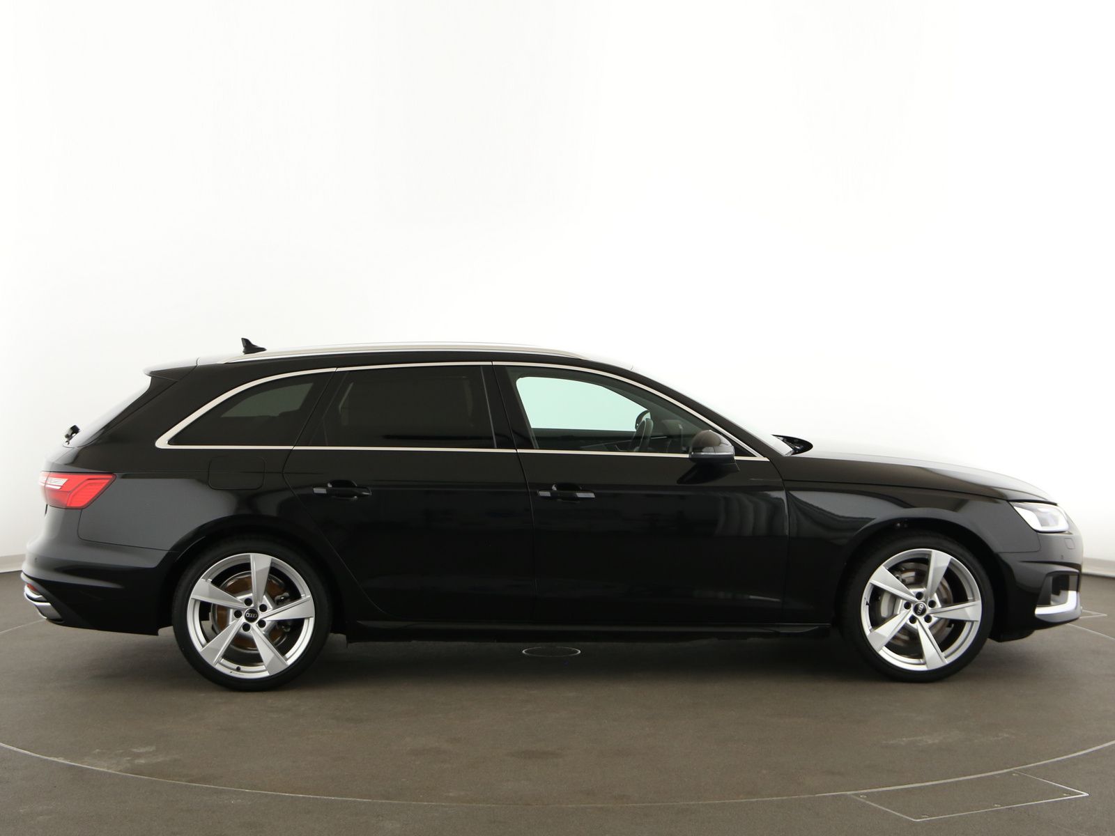 Audi A4 - Bild 8