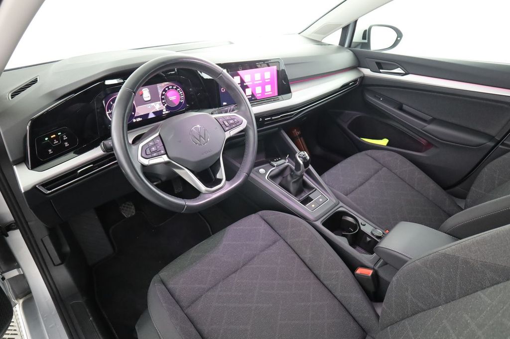 Image of Volkswagen Golf