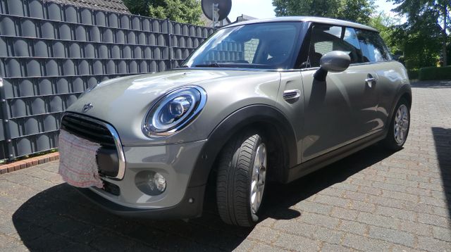 MINI One 