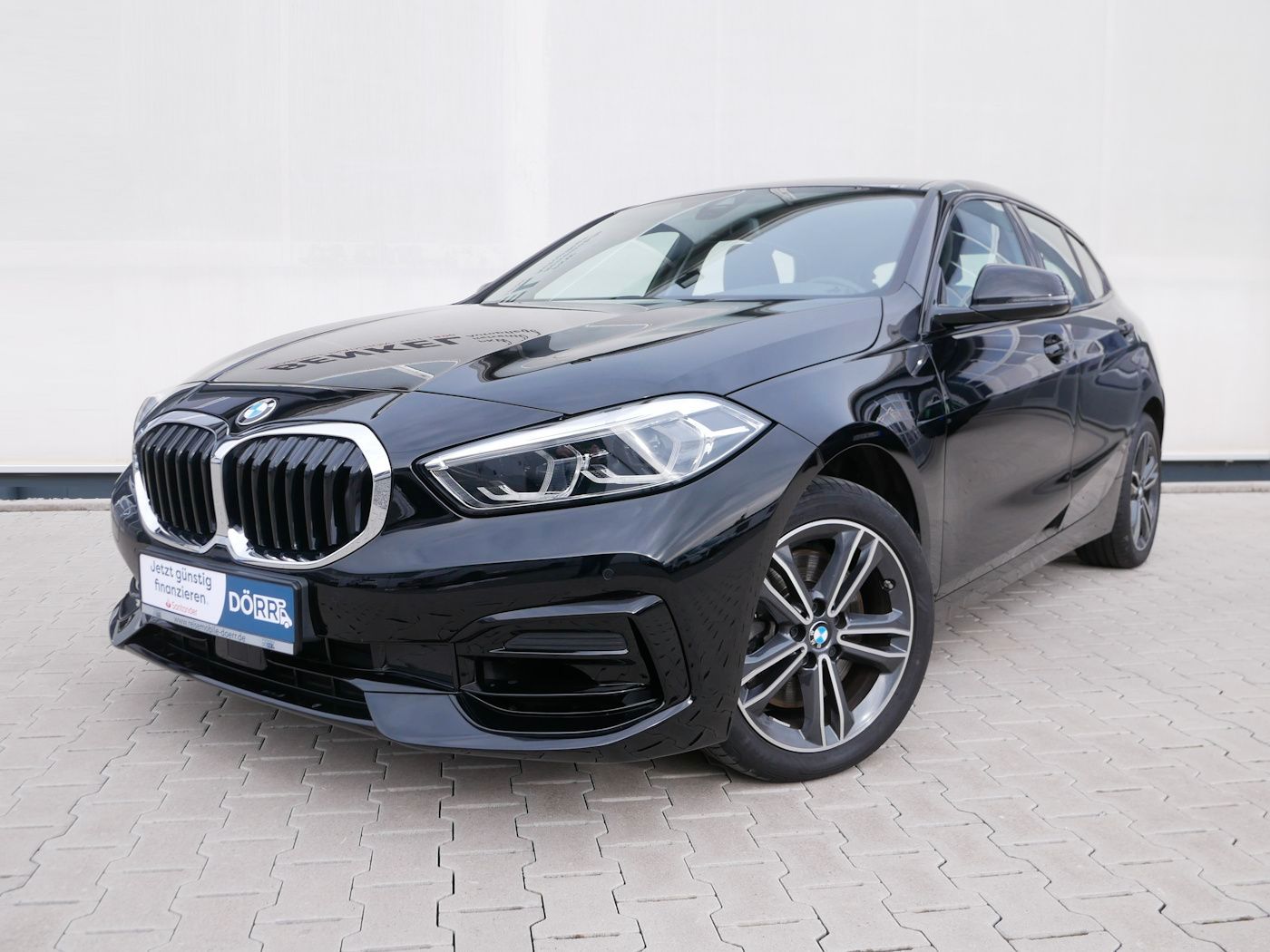 Fahrzeugabbildung BMW 120i 2.0 Sport Line DSG ACC NAVI PDC SHZ+LHZ ALU