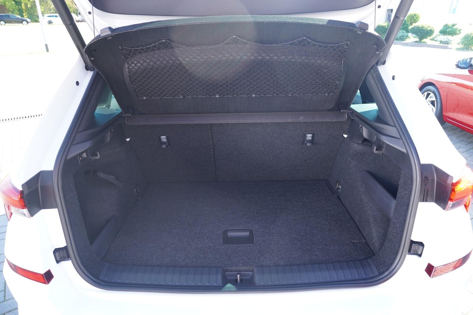 Skoda Kamiq 1.5 TSI Monte Carlo Klimaaut. LED Navi ACC