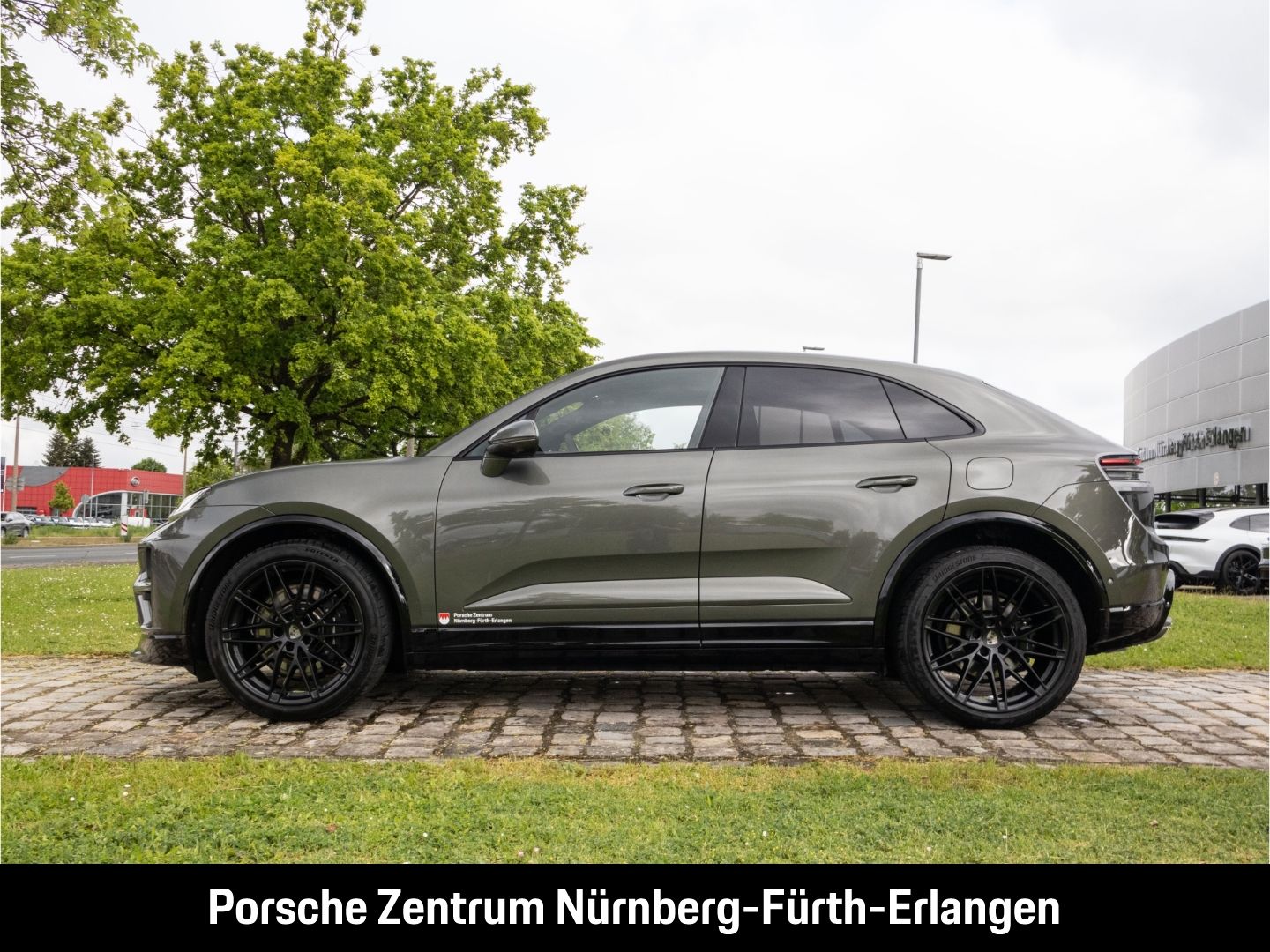 Porsche Macan - Bild 2