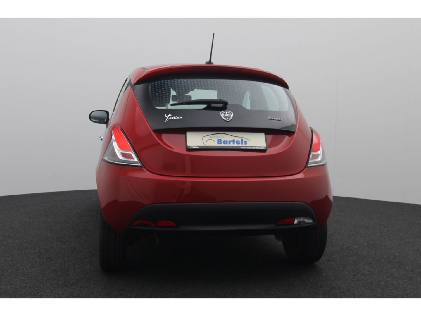Fahrzeugabbildung Lancia Ypsilon Multifunktion Bluetooth Freisprechanlage