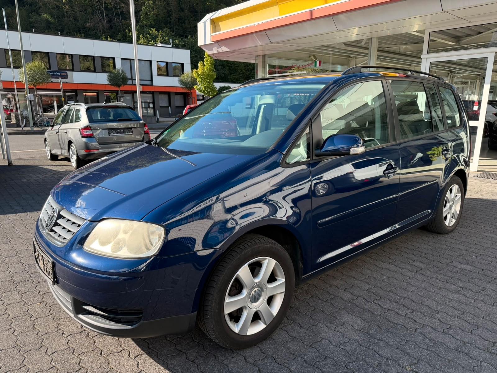 Volkswagen Touran Goal*7- Sitzer*schw. AHK