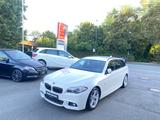 BMW 520d Automatik Touring M Sportpaket AHK HUD NAVI - BMW 520 mit Diesel-Antrieb