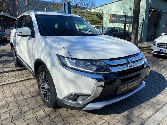 Mitsubishi Outlander 4WD Aut. 7 Sitzer