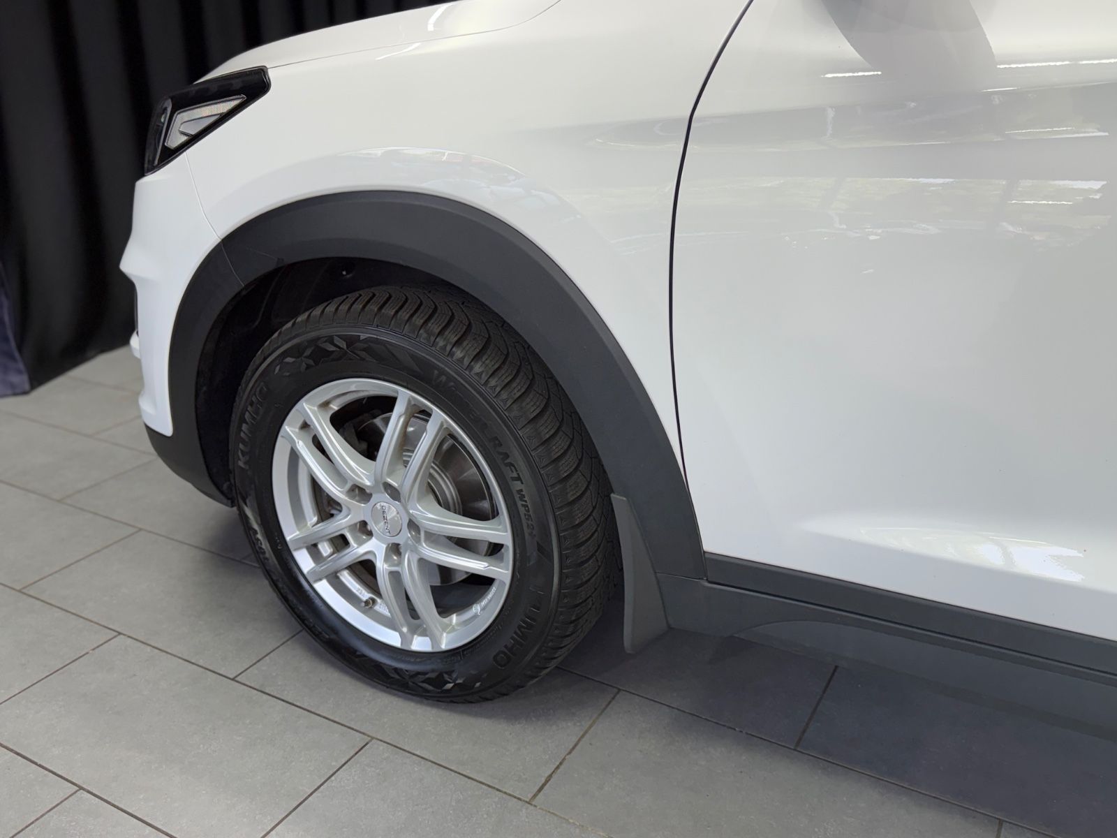 Fahrzeugabbildung Hyundai Tucson Trend 4WD |AUTOMATIK|RF-KAMERA|NAVI