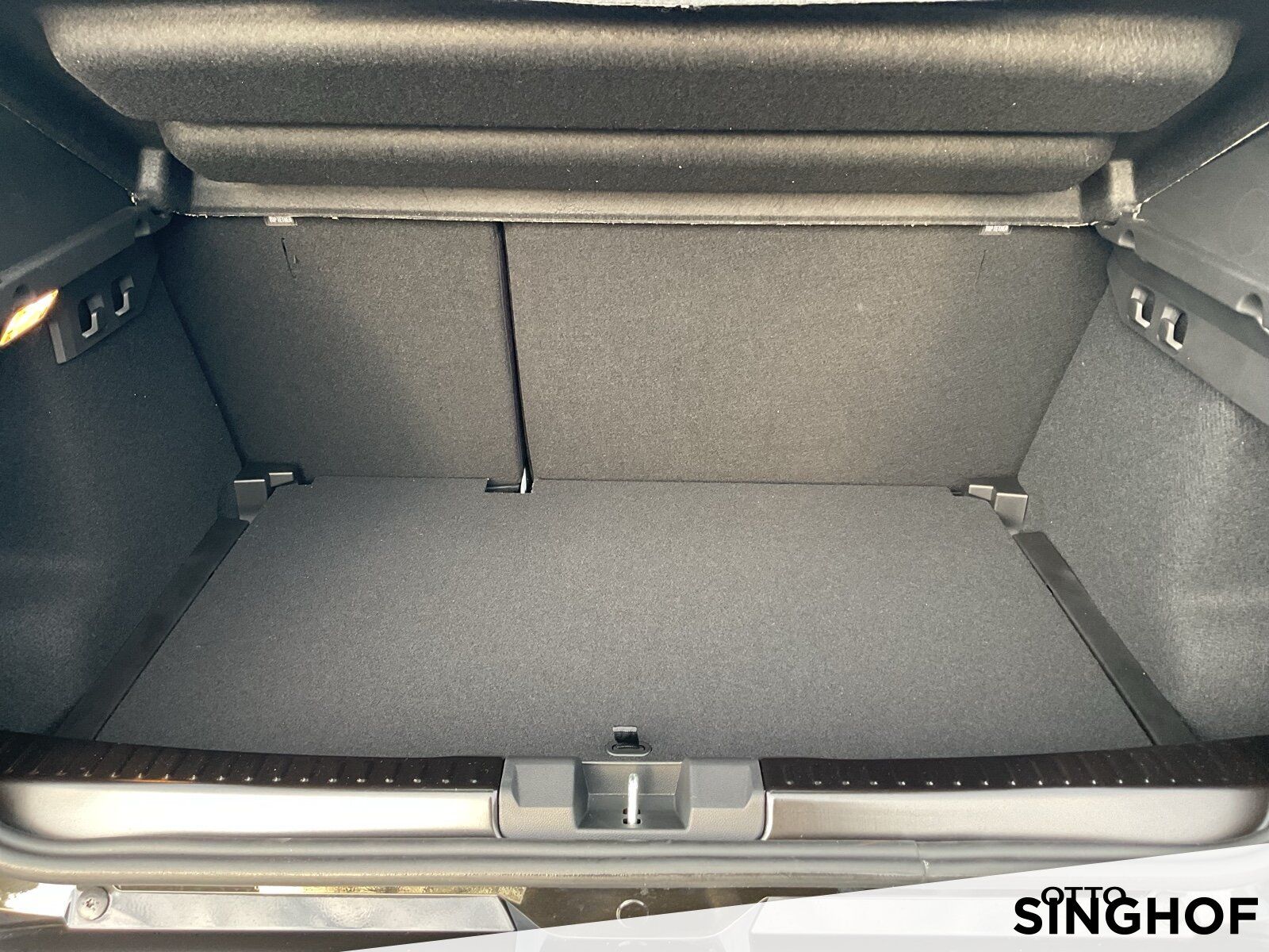 Fahrzeugabbildung Dacia Sandero Stepway Extreme TCe 90 auto