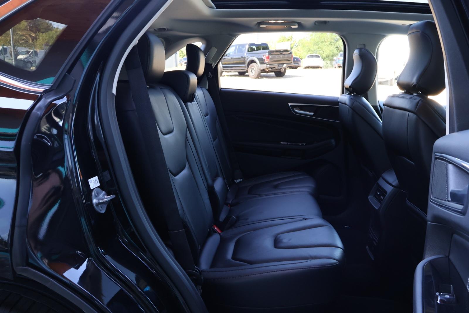 Ford Edge Titanium 4x4 LED/SHZ/NAV/TEMP