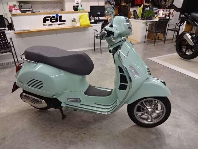 Vespa GTS 125 mint grün