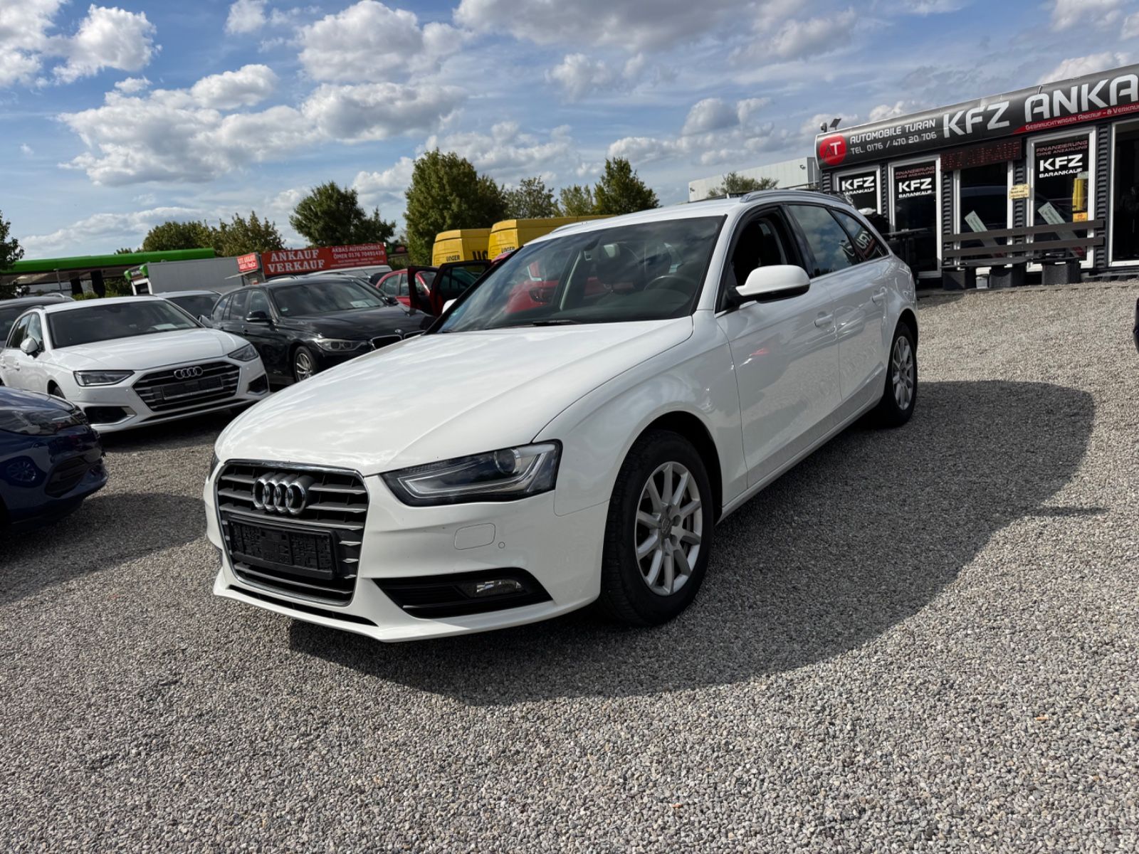 Audi A4 - 1