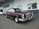 Mercedes-Benz 280 SE (W111) 3,5 Coupe, Klimaanlage - Mercedes-Benz aus 1971: Coupé
