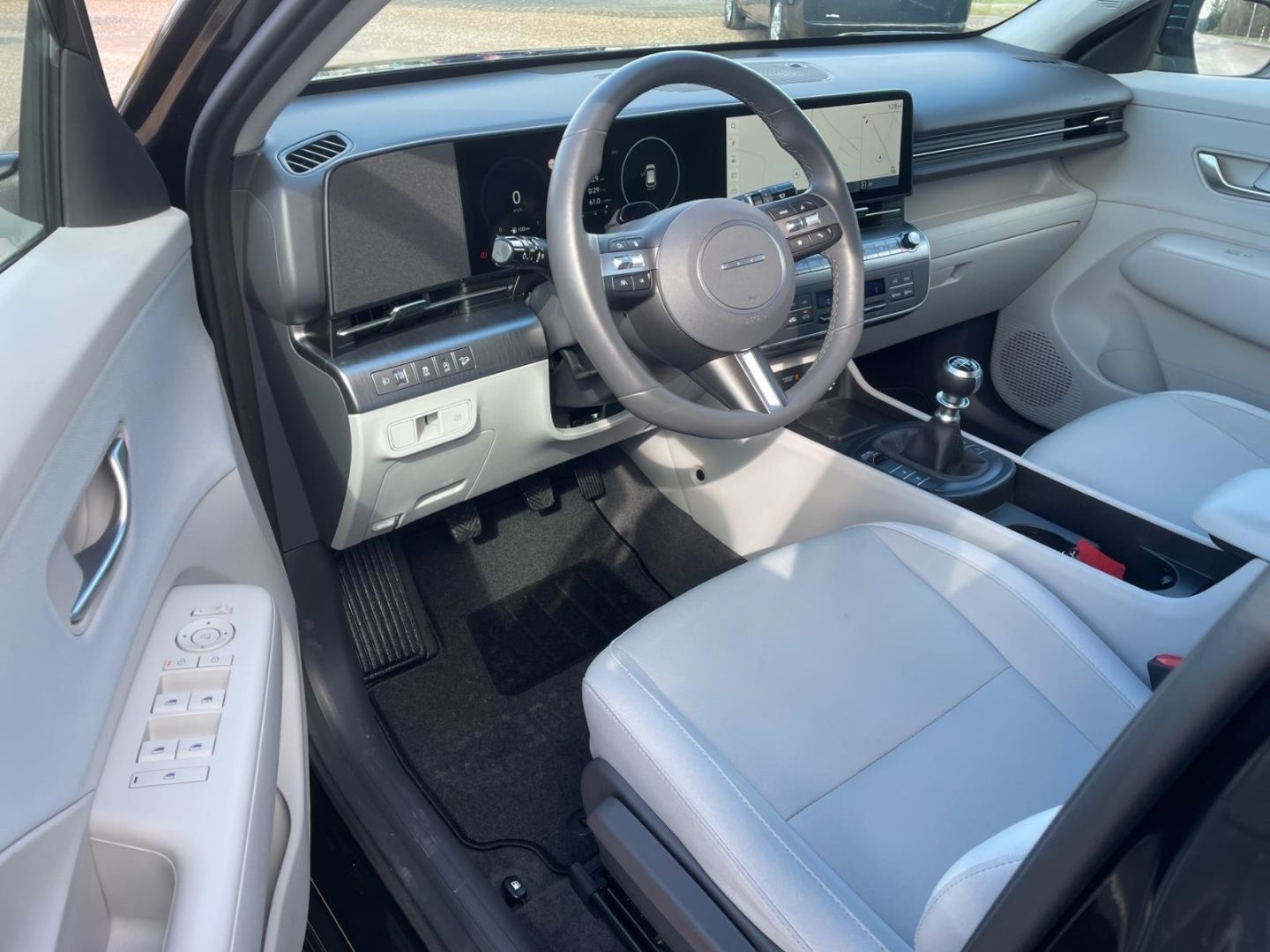 Fahrzeugabbildung Hyundai KONA 1.0T GDI Trend Navigation Rückfahrkamera