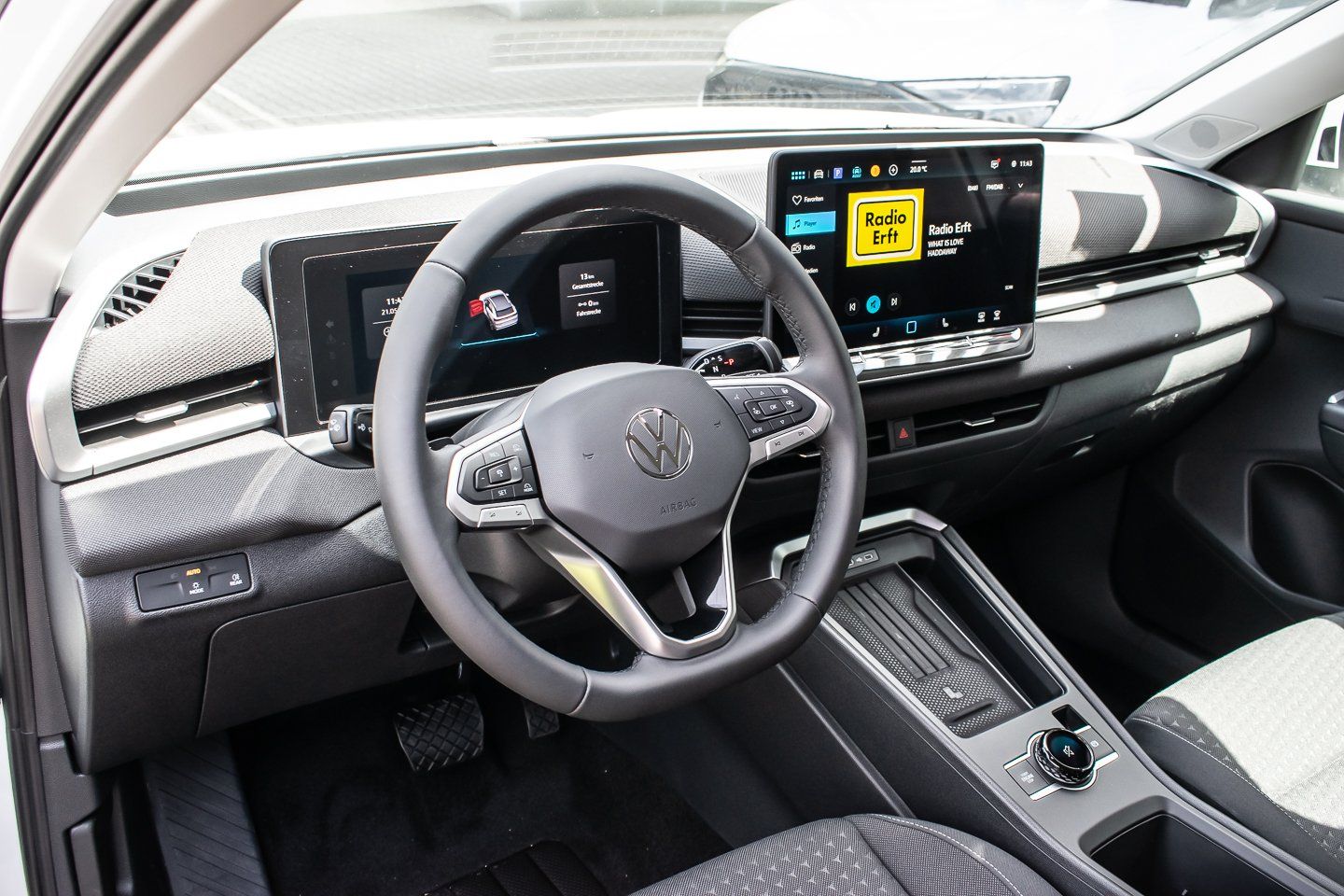 Volkswagen T-Roc - Bild 8