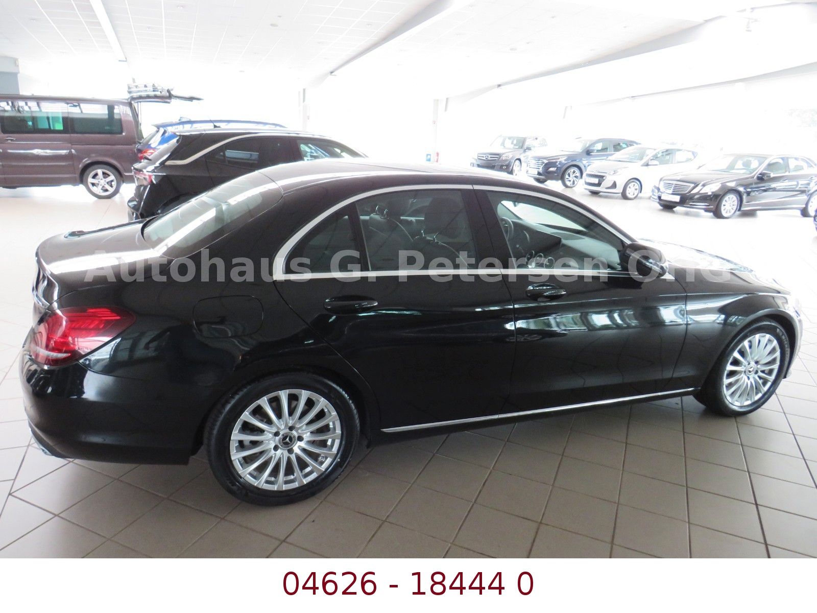 Fahrzeugabbildung Mercedes-Benz C 220 d*Multibeam LED*AHK*COMAND*GHSD*