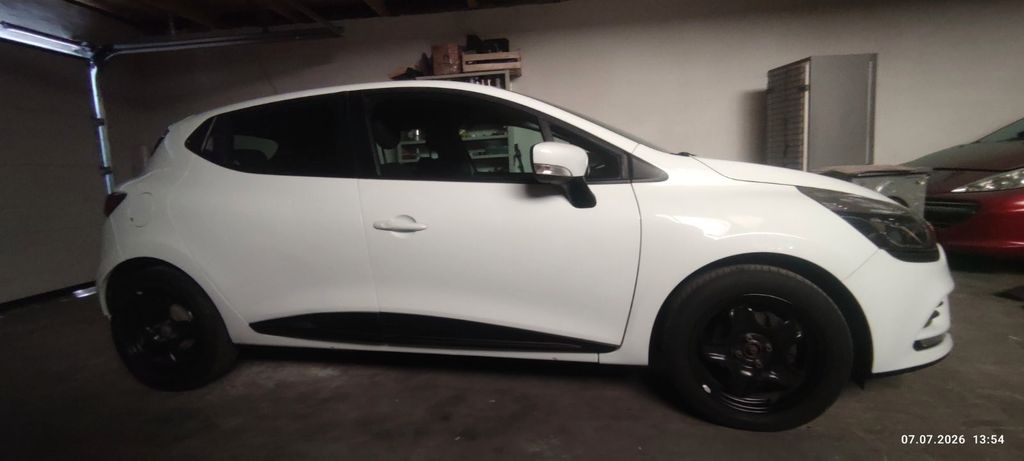 Image of Renault Clio
