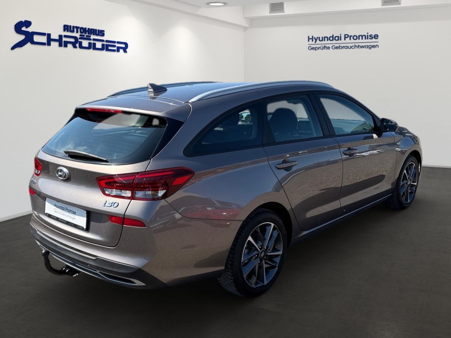Fahrzeugabbildung Hyundai i30 1.5T Kombi Mild-Hybrid (48V) Trend LED Komfo