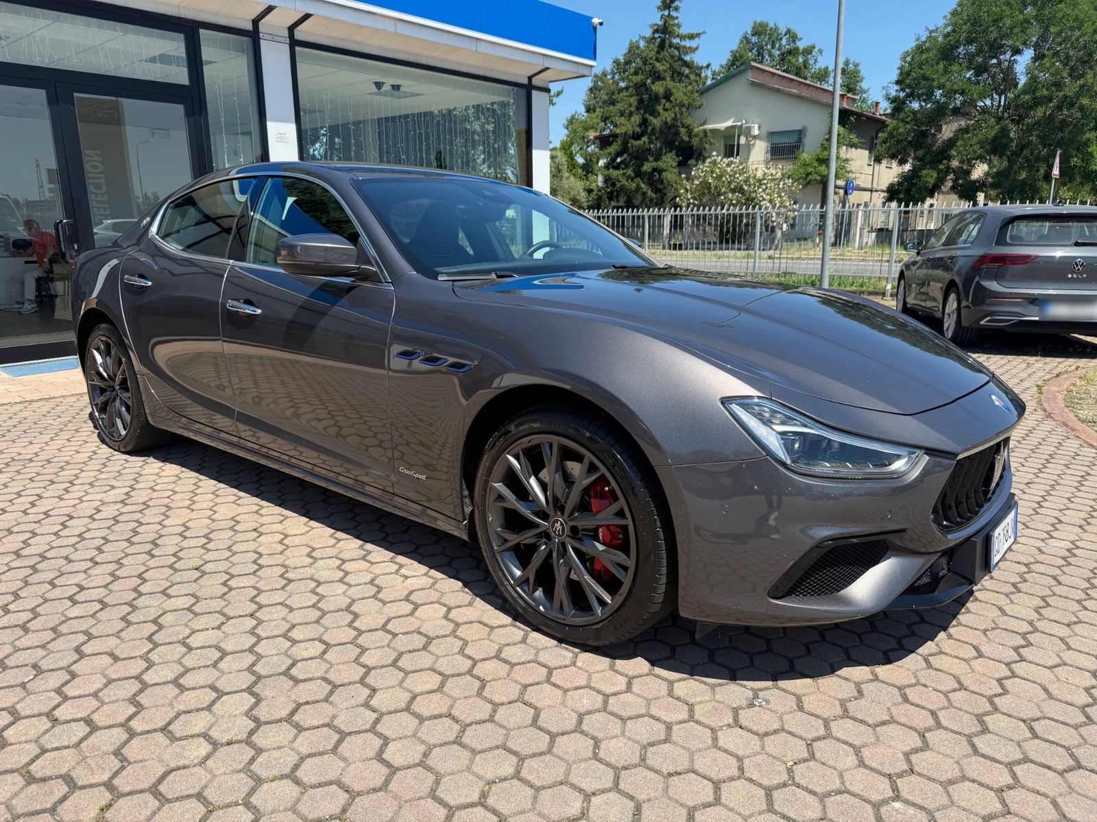 Maserati Ghibli L4 330 CV MHEV Gransport
