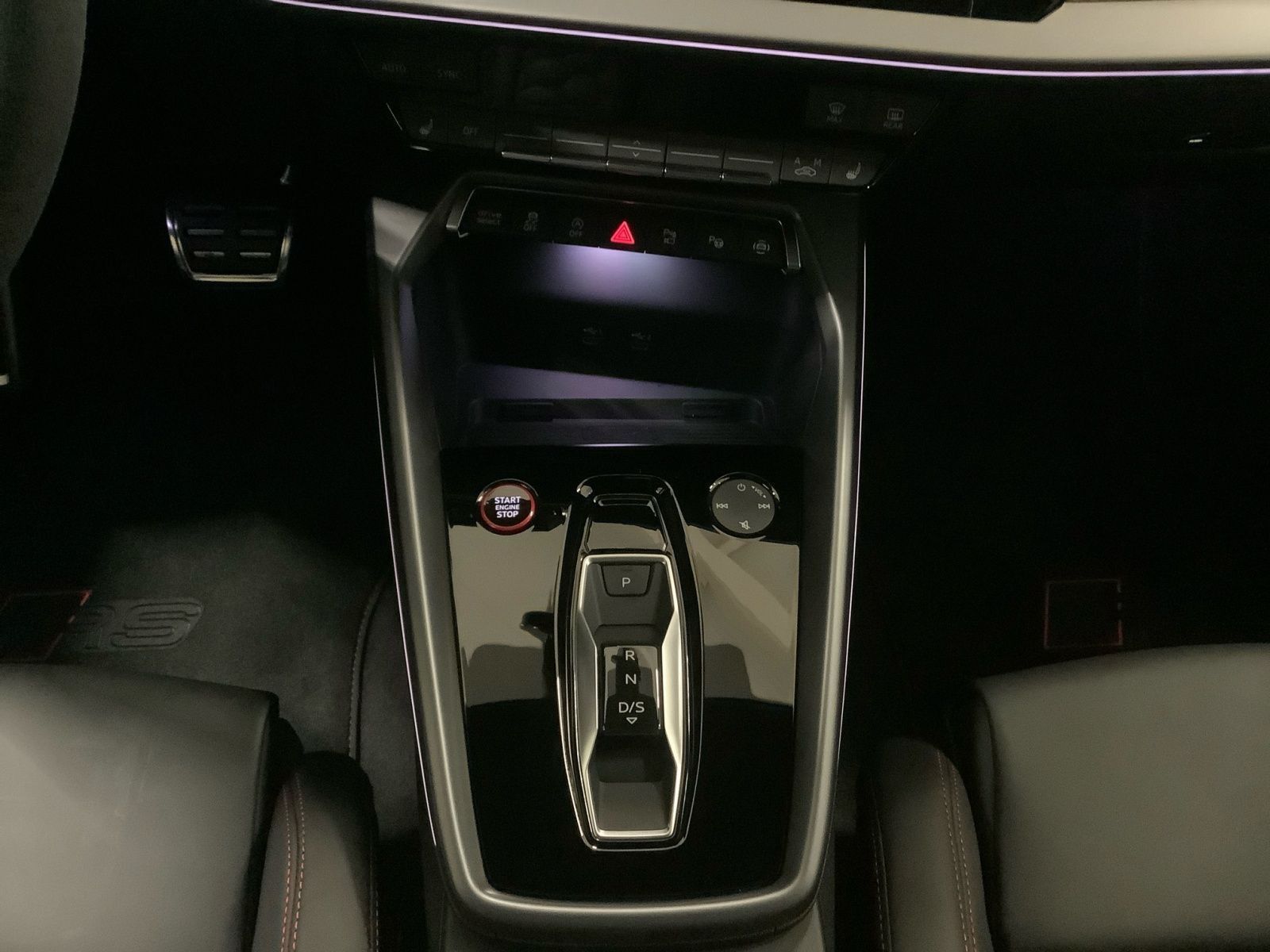 RS 3 Sportback Headup+SONOS+Pano+RS Abgas+280