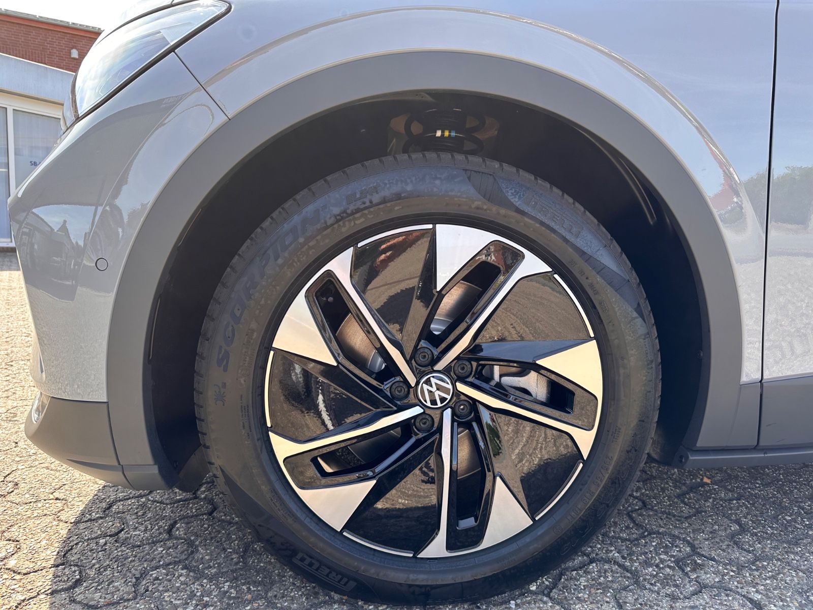 Fahrzeugabbildung Volkswagen ID.4 Pro 82 kWh APP/ACC/NAVI/SHZG/RFK