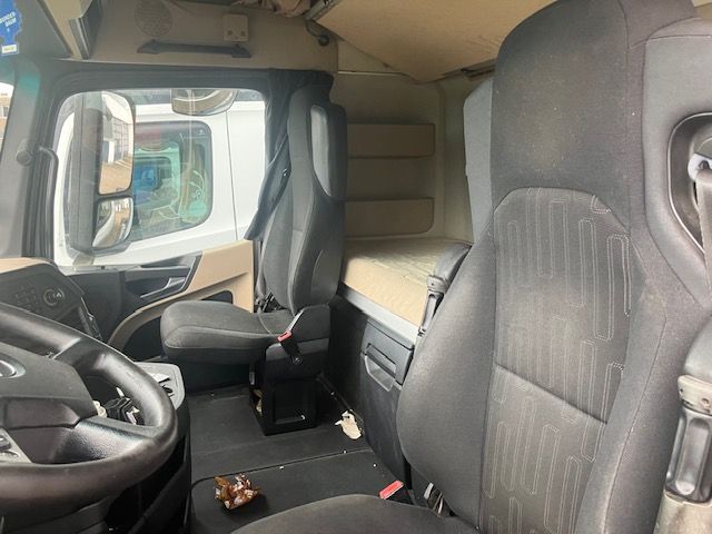 Fahrzeugabbildung Mercedes-Benz Actros 1845 LS *AHK*Navi*Standh.*AUT*Xenon*Luft