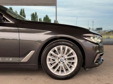 BMW 520 - 5